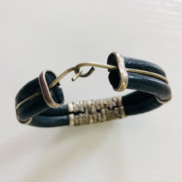 Bracelet leather & silver corded leather, wrapped in silver hook closure - Picture 4 of 8